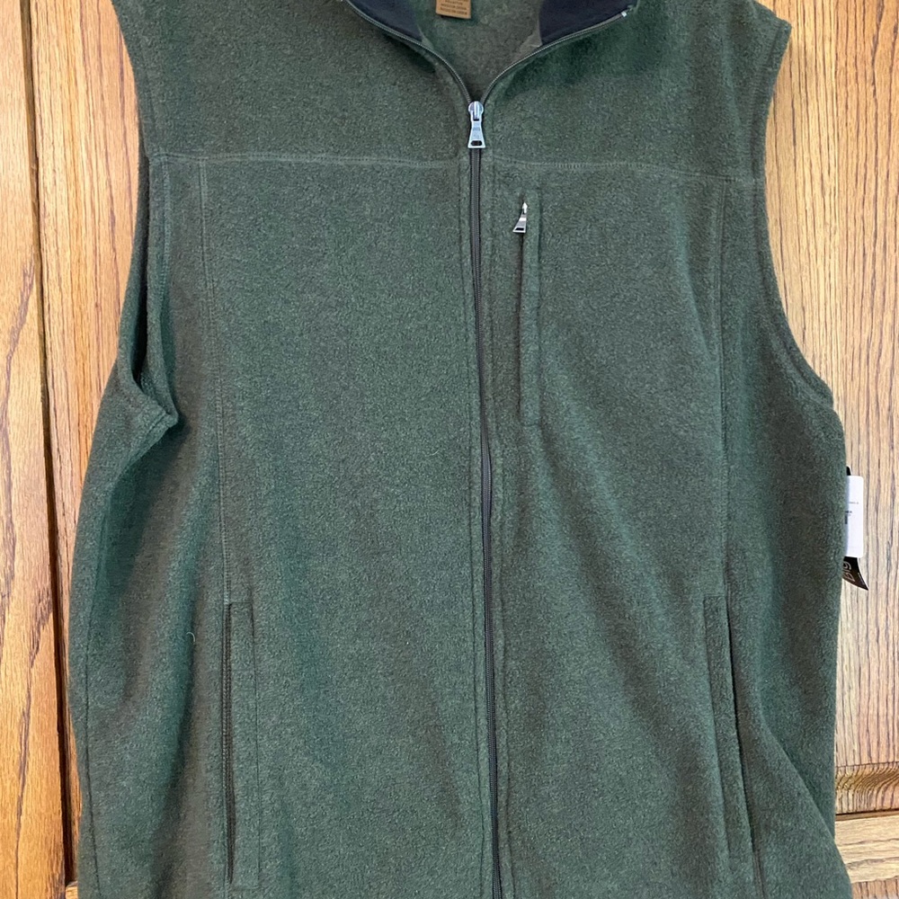 Men’s Fleece Vest
